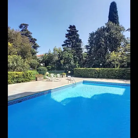 Superbe Jardin, Terrasse, Piscine 307l Kali Διαμέρισμα